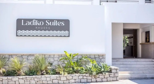 Ladiko Suites - Faliraki, Забронировать Отель Фалираки остров Родос, рядом с Пляж Антони Квин Бэй