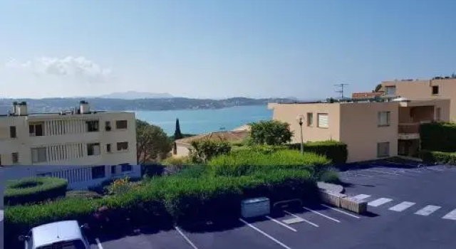1065 Boulevard de l'Escourche, Забронировать Отель Бандоль Bandol Wine Route