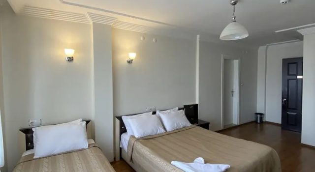 Трёхместный номер Standard OTEL KING