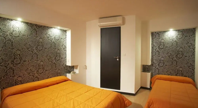 Трёхместный номер Standard Hotel Evan