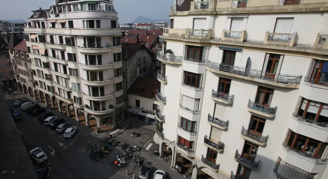 Annecy, Terrace and Comfort by the lake, Забронировать Отель Анси Озеро Анси