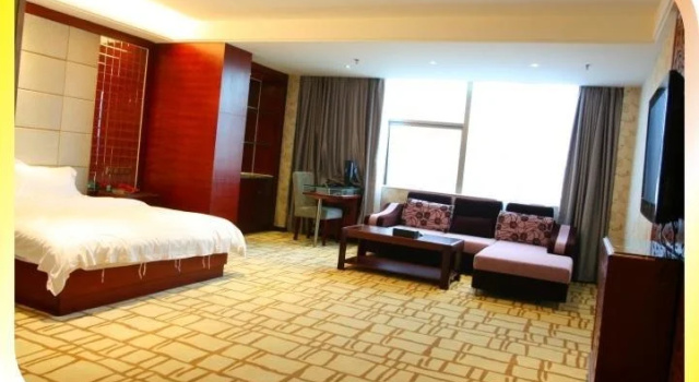 Green Tree Inn Chimelong Metro Hua Nan Country Garden Branch, Забронировать Отель Отели Гуанчжоу с парковкой, Парковка