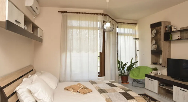 Люкс Deluxe с балконом Apartments Plovdiv