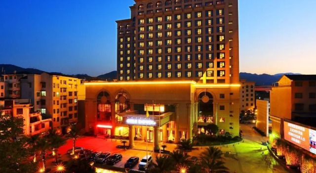 Zhang Jia Jie Cili Hotel, Rezervasyon Otel Zhangjiajie'teki 5 Yıldızlı Oteller, 5*