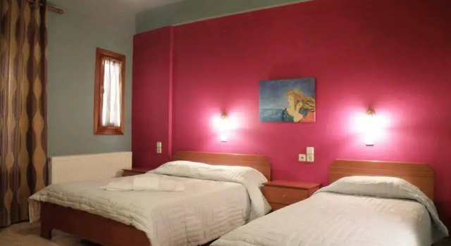 Guesthouse Plakias, Boek Hotel Kalabaka Thessalia