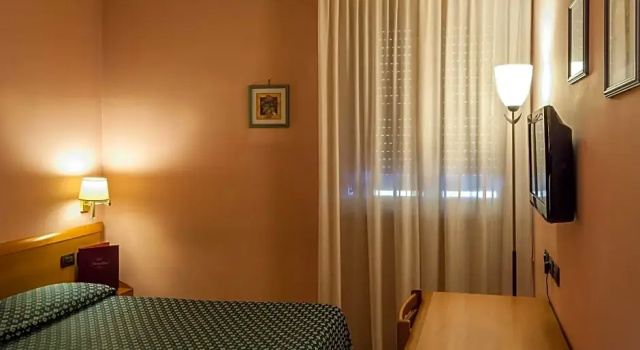 Номер Economy Hotel Bernardino