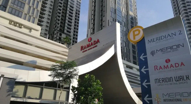 Meridin Medini Sovo, Забронировать Отель Нусаджайя Джохор-Бару, рядом с Парк аттракционов LEGOLAND Malaysia