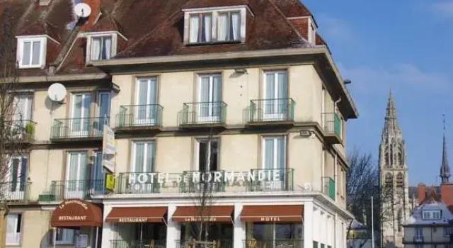 Номер Standard Logis Hôtel & Restaurant - Le Normandie