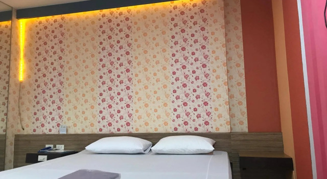 Lux Inn, Забронировать Отель Тхан Бу Ри Ban Bang Kadi Pathum Thani