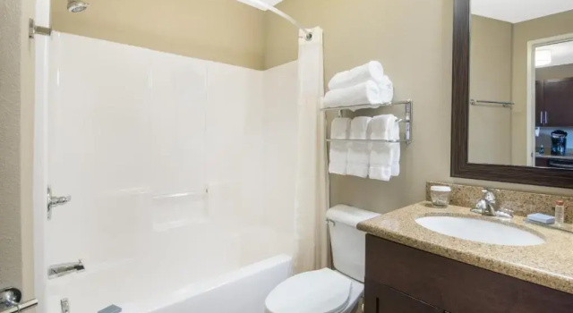 Двухместный люкс Hawthorn Suites by Wyndham Williston