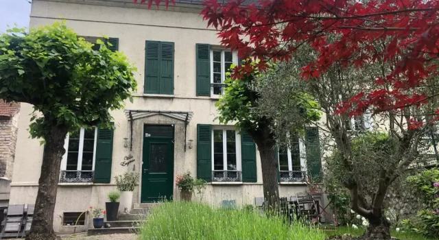 Villa Eugénie Melun, Забронировать Вилла Мелён Seine-et-Marne