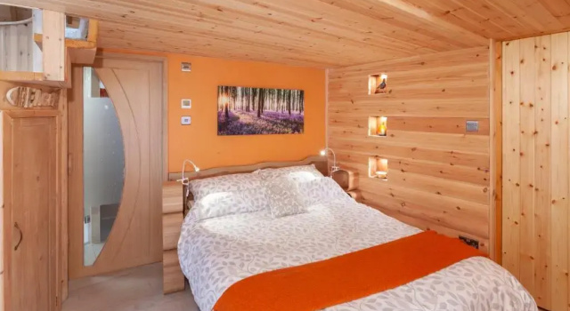 Шале Porthole Log Cabin