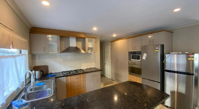 QQ Homestay Auckland, Reservar Hotel Howick 