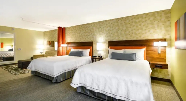 Четырёхместная студия Home2 Suites By Hilton Rapid City