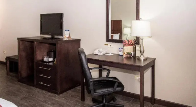 Двухместный номер Standard с балконом Best Western PLUS Monterrey Airport