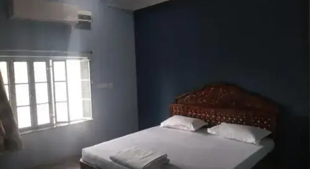 Ganpati hotel & restro, Забронировать Отель Навалгарх штат Раджастхан