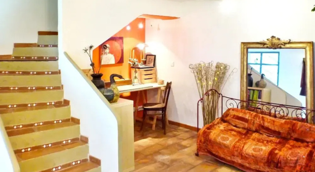 House With 3 Bedrooms in Entrecasteaux, With Private Pool, Furnished G, Забронировать Отель Отели Green Provence с парковкой, Парковка