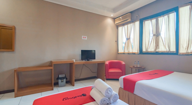 Семейный номер Standard RedDoorz Plus @ Sukamulya Pasteur 2