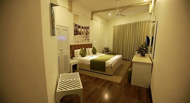 Номер Deluxe Orient Hotel