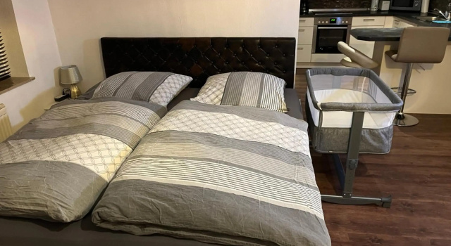 kleines Apartment in Bahnhofsnähe, Забронировать Апартаменты/квартира Апартаменты Эрфурта, рядом с Многофункциональный комплекс Thüringenhalle, Апартаменты/квартира