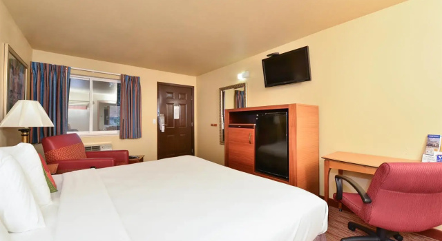 Двухместный люкс Americas Best Value Inn Lakewood South Tacoma