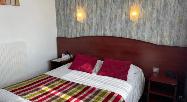 Номер Superior Hôtel Fontaine Morlaix