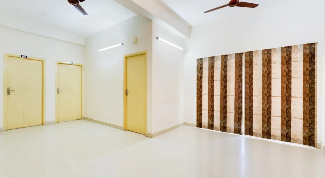 OYO Flagship 77300 J2 Service Apartment, Забронировать Апартаменты/квартира Торайпаккам Ченнаи