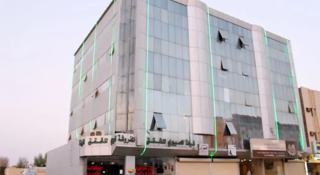 Al Eairy Furnished Apartments Qassim 4