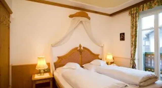 NaturResidence Dolomitenhof, Book Hotel Siusi Alpe di Siusi