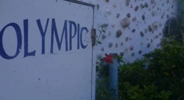 Olympic Hotel, Забронировать Отель Олимпиада Аристотелес