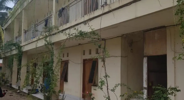 Putra Kepe Homestay, Забронировать Отель Отели провинции Восточной Нуса-Тенгара с парковкой, Парковка