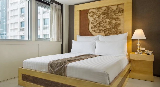 Полулюкс Quest Hotel & Conference Center Cebu