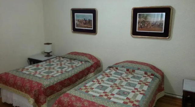 Anys Hostal, Забронировать Отель «постель и завтрак» Недорогие отели Мехико, рядом с Main Tower, недорогие