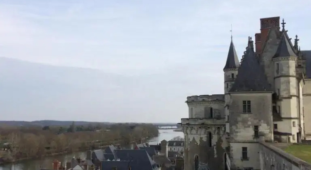 Studio hyper-centre d'Amboise avec vue sur le château