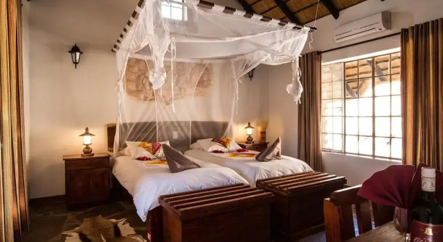 Canyon Village, Boek Vakantiehuis Fish River Canyon Namibië