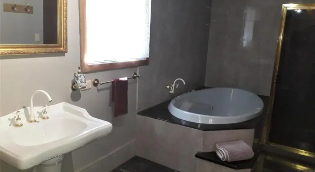 Апартаменты Mintaro Hideaway