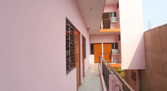 Hotel O Shree Shree Guest House, Забронировать Гостевой дом Рамнагар штат Уттар-Прадеш