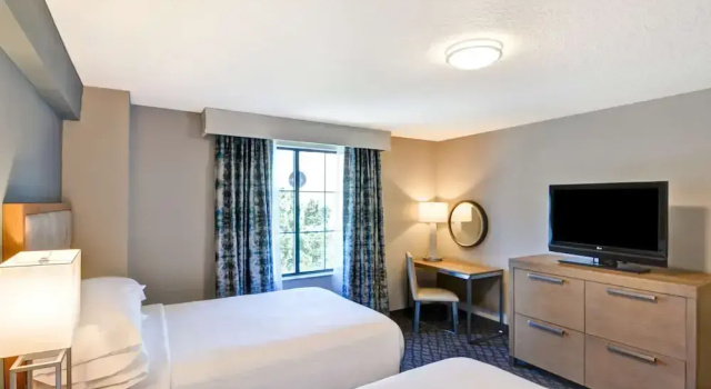Люкс Accessible Embassy Suites by Hilton Orlando Downtown