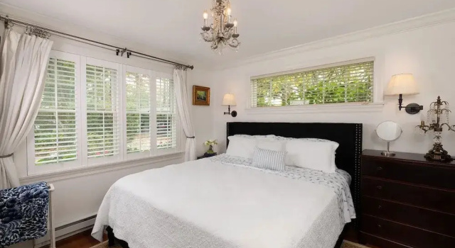 Коттедж Harbor Knoll Bed and Breakfast