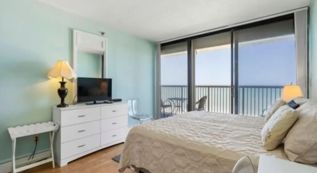 Номер Standard Casa Pelicano - Oceanfront Luxury! Enjoy Epic Ocean Views From This 7th Floor Dream Condo 3 Bedroom Condo by RedAwning