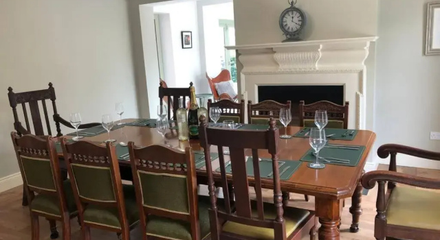 Ballyheifer House - a beautiful 5 bedroom home, Забронировать Отель Отели Графства Лондондерри с парковкой, Парковка