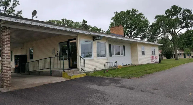 Budget Host Inn, Rezervați Hotel Detroit Lakes Minnesota