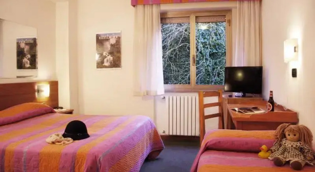 Standard- tredobbelt værelse med altan Ilgo Hotel