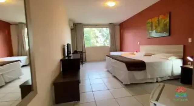 Hotel Fazenda Bonjuá, Забронировать Отель Монтис-Кларус Минас-Жерайс