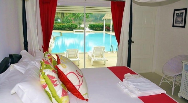 Tamarind Lake Villa, Забронировать Вилла Бангсаре Чонбури