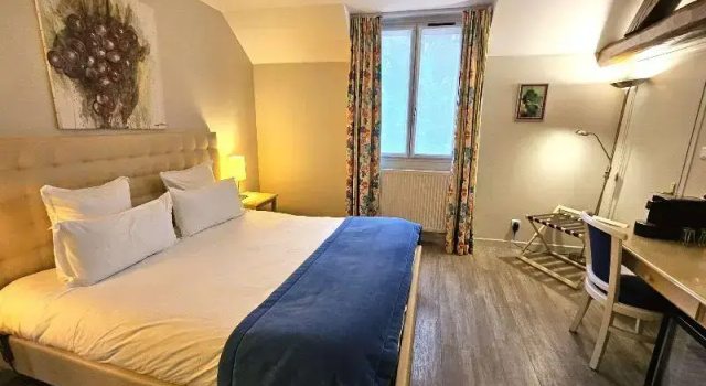 Двухместный номер Standard с видом на бассейн Auberge du Lac, Sure Hotel Collection by Best Western