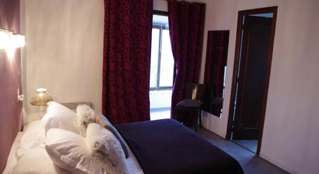 Двухместный номер Standard HOTEL 3 étoiles NN "LOU CIGALOUN"