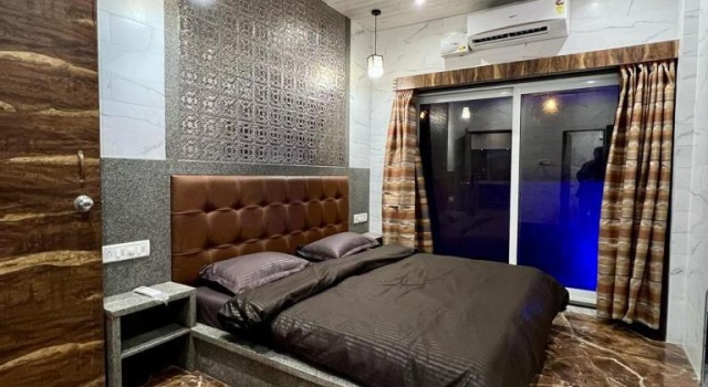 MOUNT BUNGALOWS - Mount Cottage Enclave