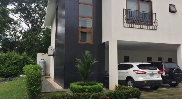Lujosa Villa Familiar Cerca del Oceano, Забронировать Вилла Отели Хако 4 звезды, 4*