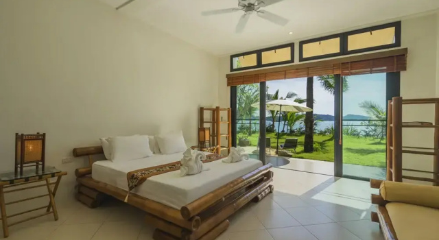 Luxury Beach Front Noble House Villa, Забронировать Вилла Отели Панва с парковкой, Парковка